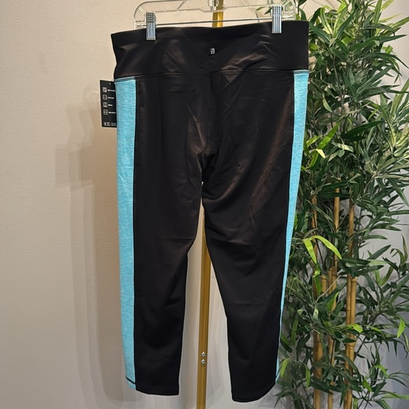 Ideology cropped performance leggings NWT M - Picture 5 of 8